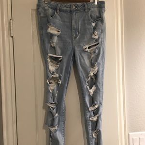 American eagle ripped jegging